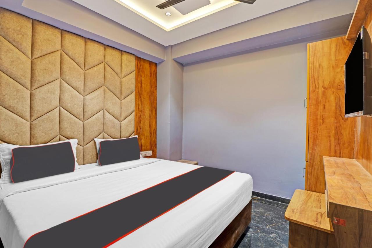 Collection O Park View Hotel Ahmedabad Exterior foto