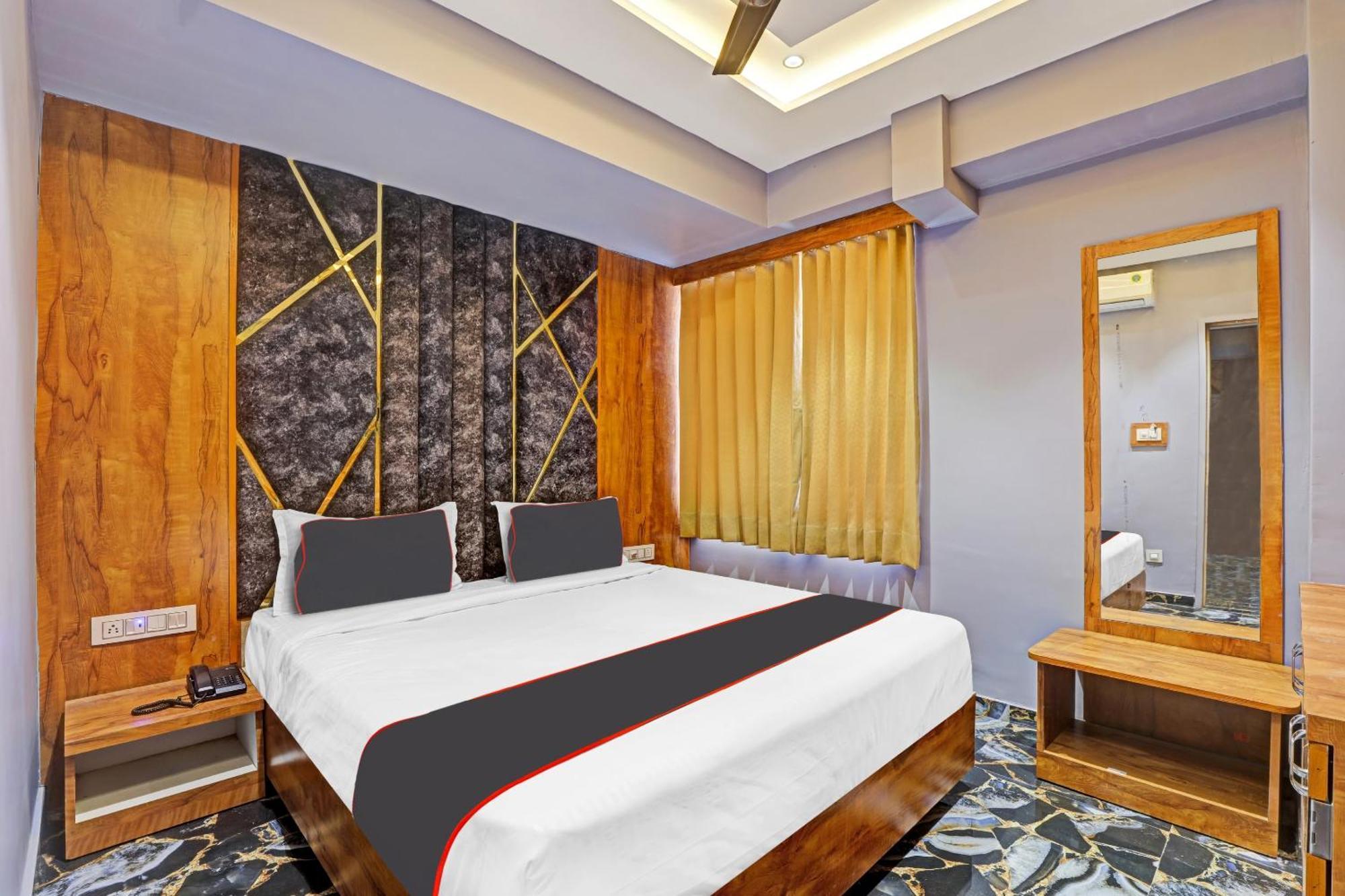 Collection O Park View Hotel Ahmedabad Exterior foto