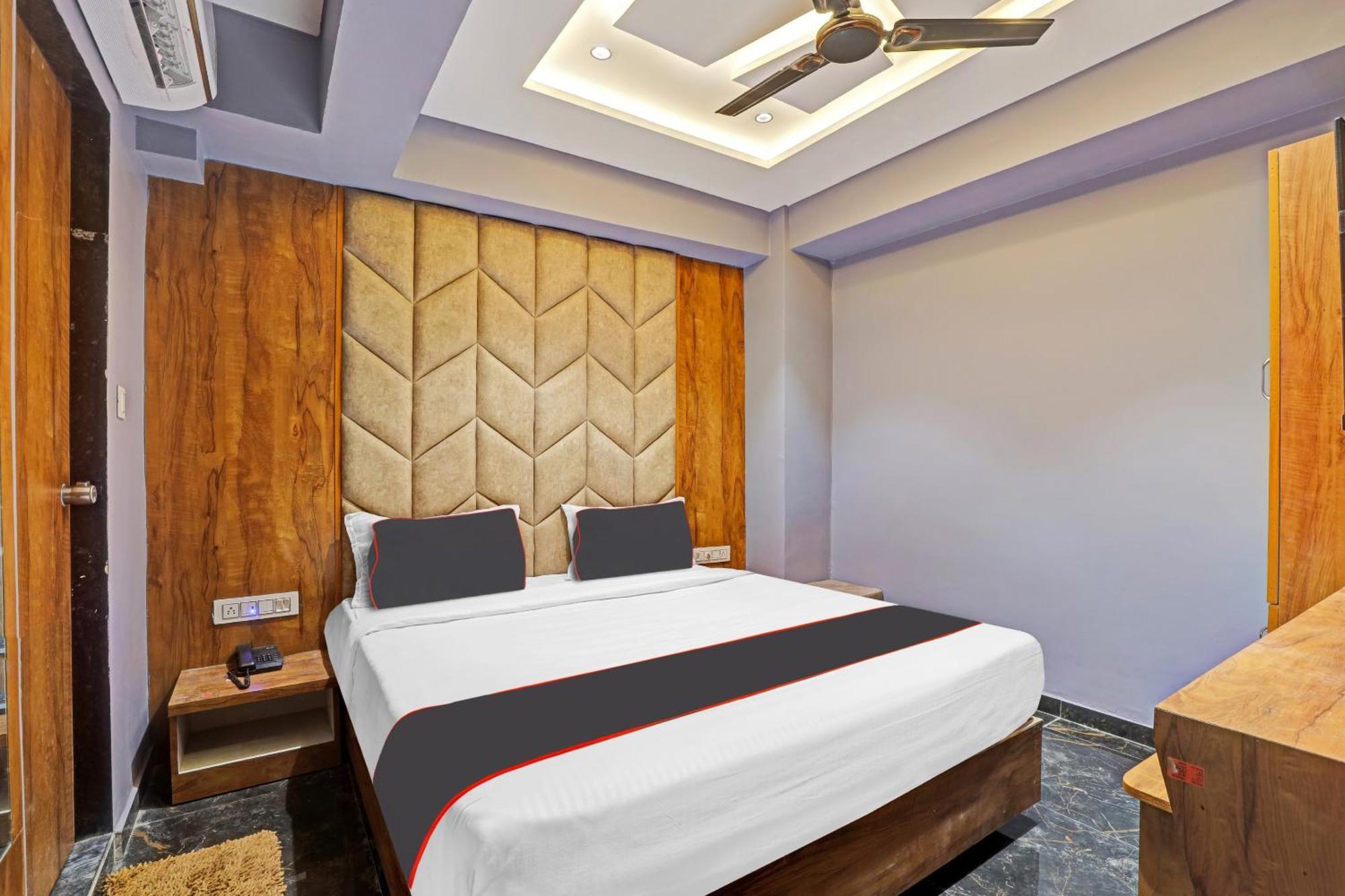 Collection O Park View Hotel Ahmedabad Exterior foto